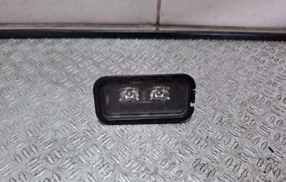 Opel Insignia B Number plate light 39068024