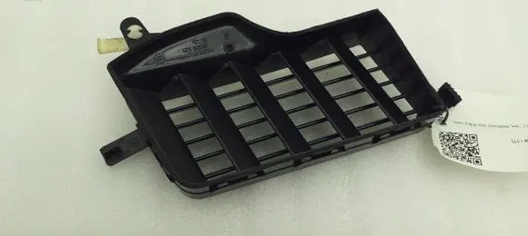 Porsche Panamera (970) Dashboard air vent grill cover trim 97055217600