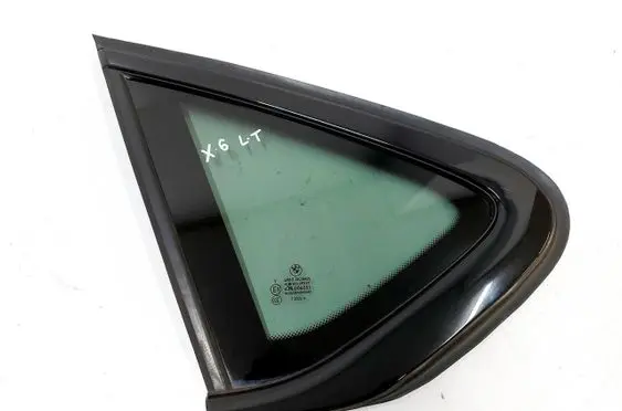BMW X6 F16 Rear side window 