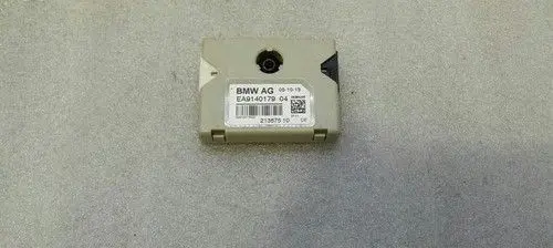 BMW 5 F10 F11 Aerial antenna switch 9140179