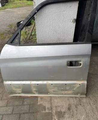 Toyota Land Cruiser (HDJ90) Front door 