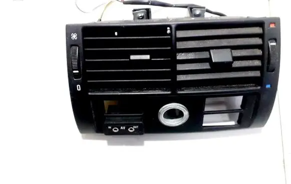 BMW X5 E53 Dash center air vent grill 8409081 8370910