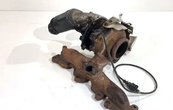 Volkswagen PASSAT B7 Turbo 03L253056T