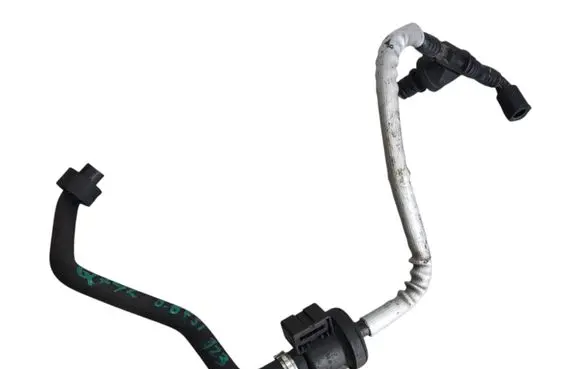 Audi Q7 4L Vacuum line/pipe/hose 06B133753D