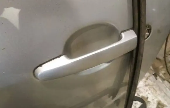 Toyota Corolla Verso AR10 Front door exterior handle 