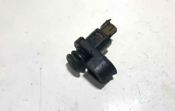 Nissan Frontier Front door sensor coupe 