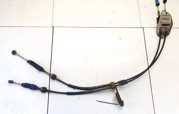 Toyota Auris 150 Gear shift cable linkage 