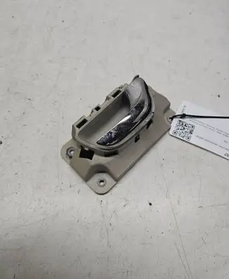 Volvo S80 Rear door interior handle 09170046