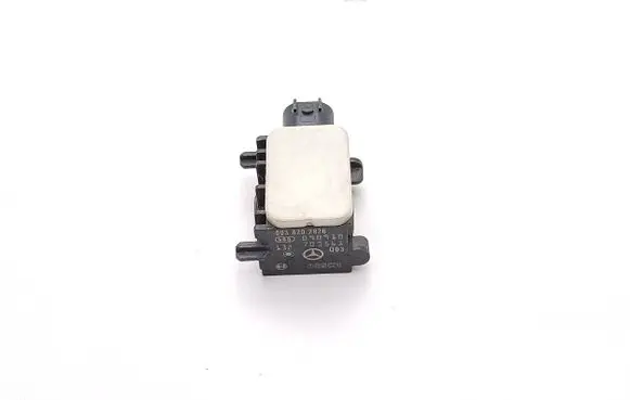 Mercedes-Benz ML W164 Airbag deployment crash/impact sensor A0038202926 703561 090910