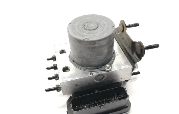 Toyota Yaris XP210 ABS Pump 44540K0140