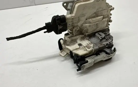 Audi Q5 SQ5 Front door lock 8J2837015C