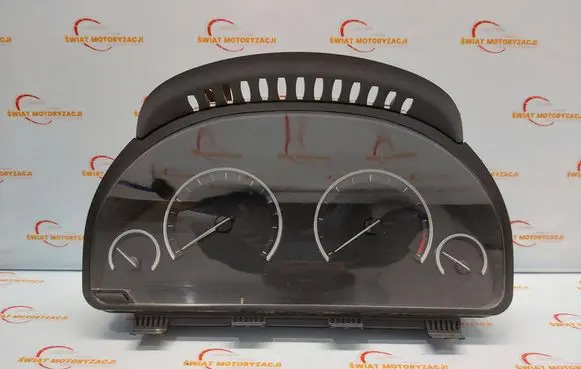 BMW 5 F10 F11 Speedometer (instrument cluster) 1044663 6805246