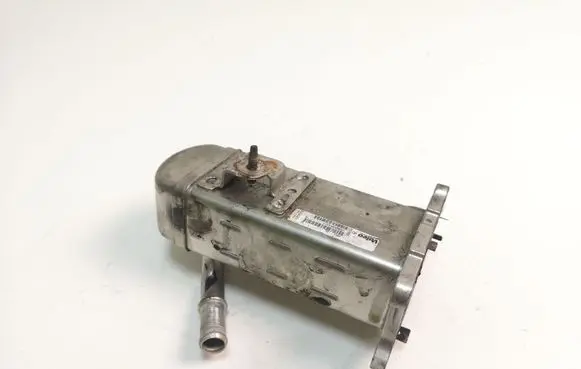 Ford Grand C-MAX EGR valve cooler V29004027