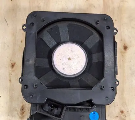 BMW 2 F45 Subwoofer speaker 9278065 65139278065 554018