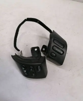 Toyota Corolla Verso E121 Steering wheel buttons/switches 