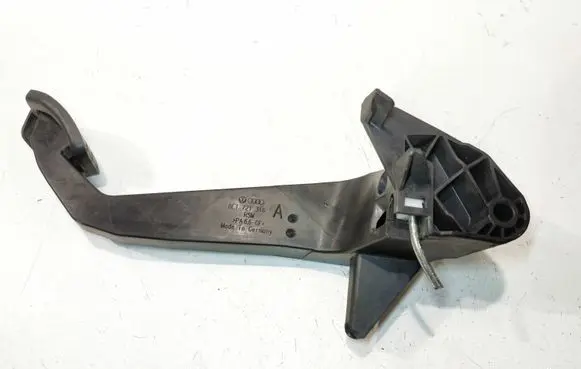 Clutch pedal