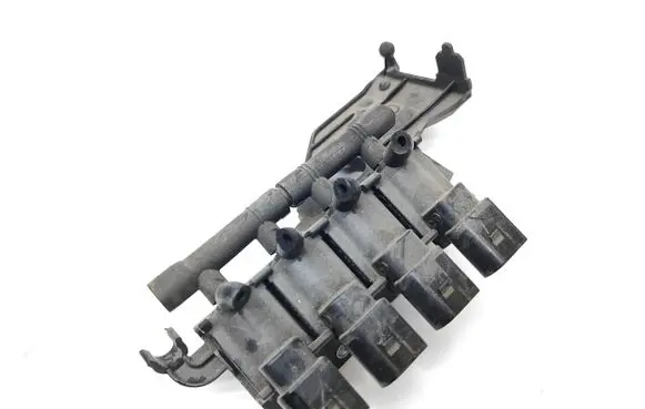 Audi A8 S8 D4 4H Turbo solenoid valve 037906283C 72288006 17T161