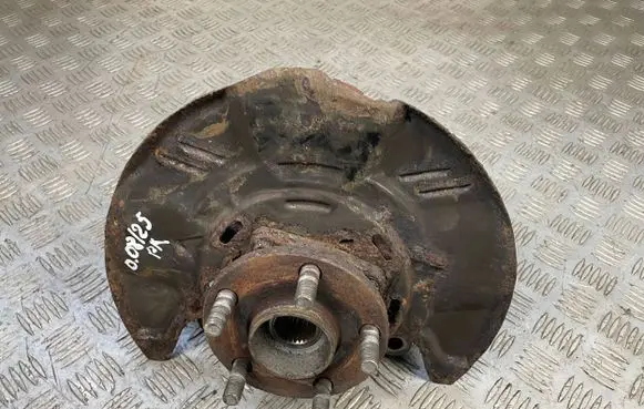 Subaru Outback Front wheel hub