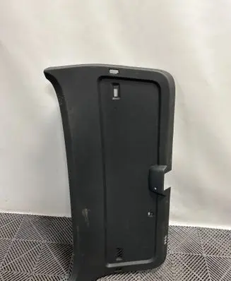 Skoda Superb B8 (3V) Tailgate/boot lid cover trim 3V9867975