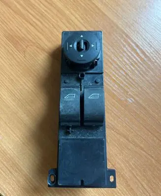Ford Focus Electric window control switch 3M5T14529CE 03168003 L8A1C
