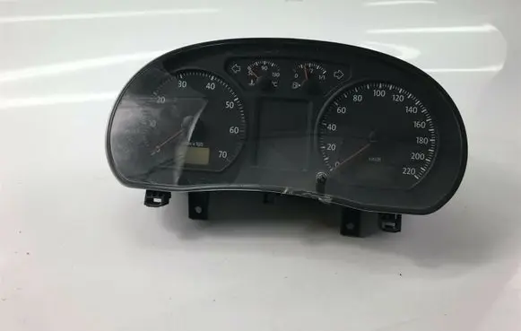 Volkswagen Polo IV 9N3 Speedometer (instrument cluster) 6Q0920823 S1272