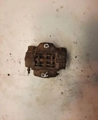 Opel Vectra B Rear brake caliper