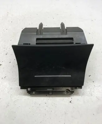 Skoda Octavia Mk2 (1Z) Car ashtray 1Z1863077A 1Z1857962B