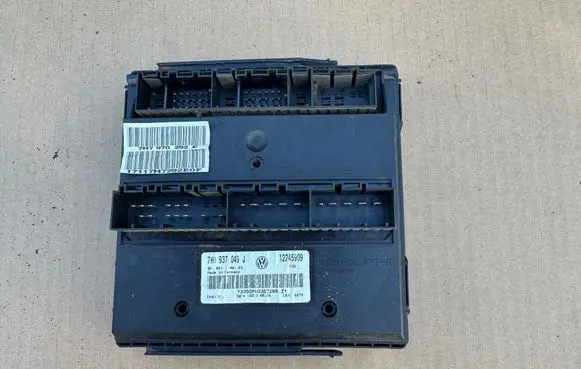 Volkswagen Transporter - Caravelle T5 Comfort/convenience module 7H0937049J