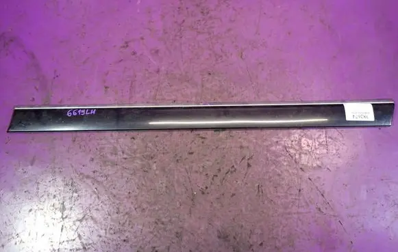 Audi A8 S8 D2 4D Front door trim (molding) 