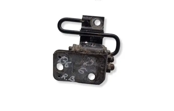Volkswagen PASSAT B6 Rear door lower hinge 