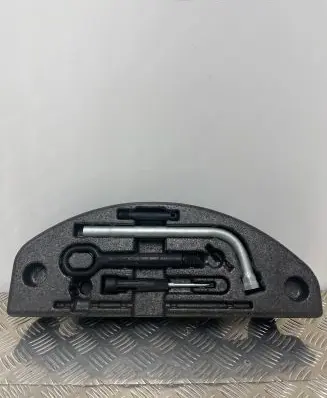 Audi A8 S8 D4 4H Tool box 4H0012110 4H0805615