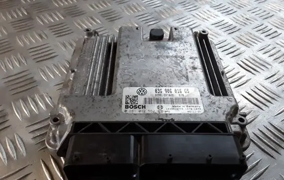 Skoda Superb B5 (3U) Engine control unit/module 03G906016GS 0281012552 1039S12774