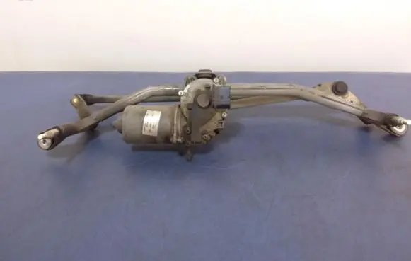 Jaguar XF X250 Front wiper linkage and motor 8X23-17500-AD