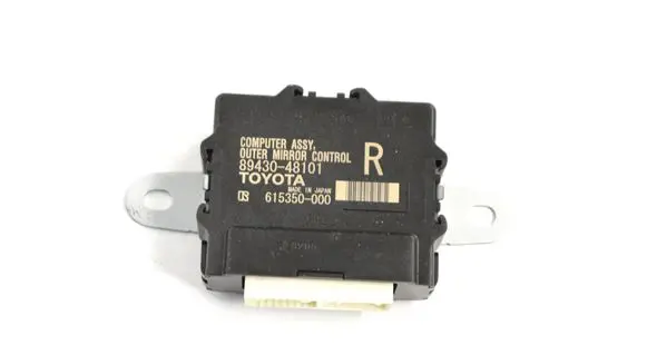 Lexus RX 450H Wing mirror control module 8943048101
