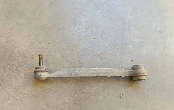Mercedes-Benz SLK R172 Rear control arm A2033500653