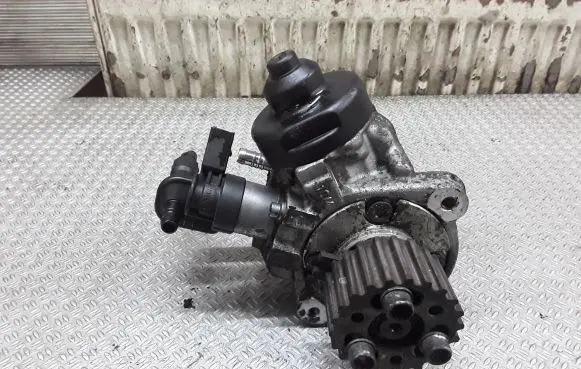 Volkswagen PASSAT B6 Fuel injection high pressure pump 0445010507