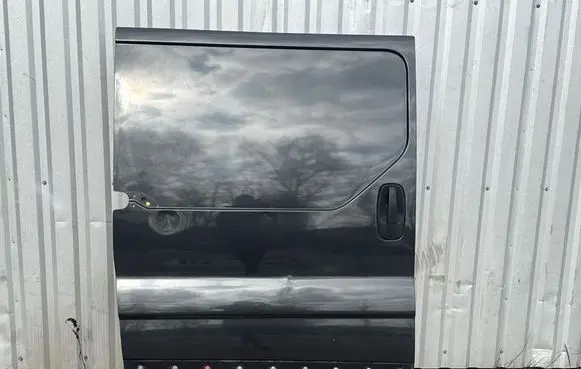 Opel Vivaro Side sliding door 