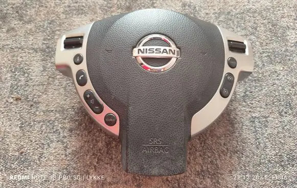 Nissan Qashqai Steering wheel airbag 98510BR26D D1101G46V202 BAMPT11746