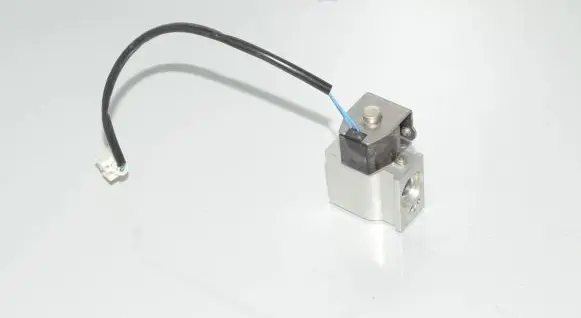 Air conditioning (A/C) expansion valve
