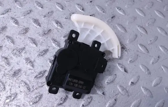KIA Optima Air flap motor/actuator 138003990