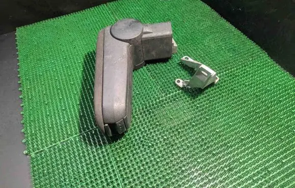 Volkswagen Golf IV Armrest 3B0864209AC 1J0864279 1J0864273C
