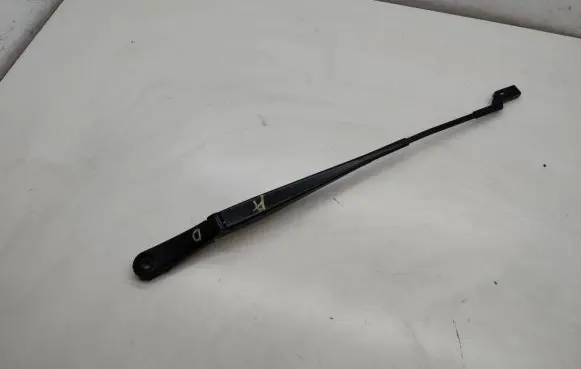 Seat Alhambra (Mk2) Front wiper blade arm 7N2955410
