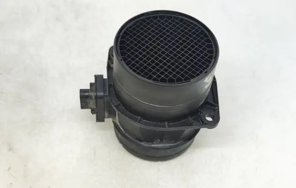 Volkswagen Transporter - Caravelle T5 Mass air flow meter 03L906461A 0281002956 319324632
