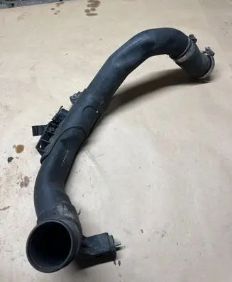 Volkswagen Polo V 6R Intercooler hose/pipe 6R0145770H