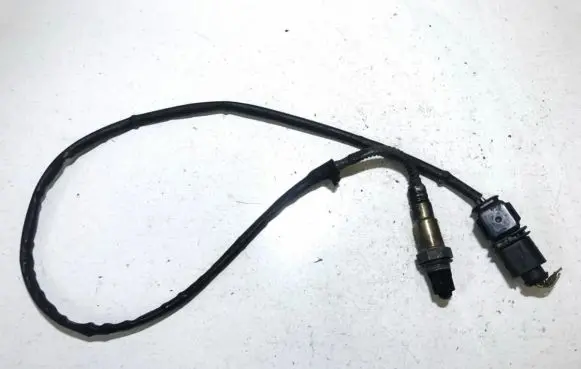 Volkswagen PASSAT B6 Lambda probe sensor 0281004020 0281004021