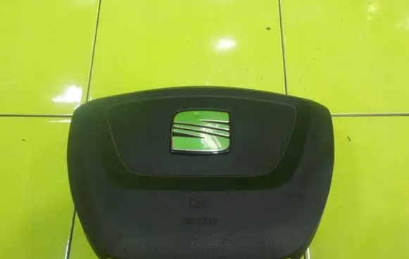 Seat Alhambra (Mk2) Steering wheel airbag 5P0880201AE NP370