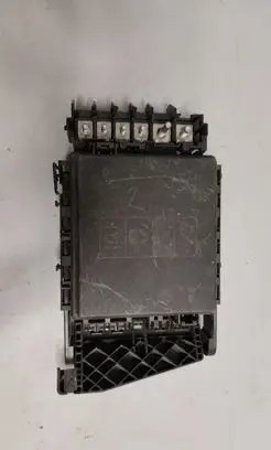 Chevrolet Camaro Fuse box set 812968063 84044723