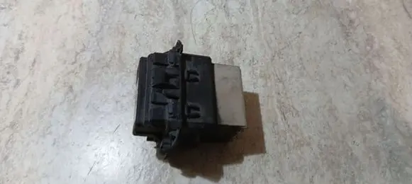 Peugeot 508 Heater blower motor/fan resistor 