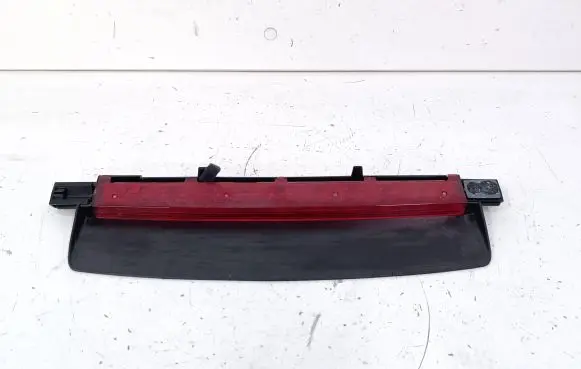 Audi A6 S6 C6 4F Third/center stoplight 4F5945097 I090041