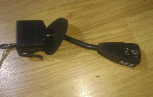 BMW 5 E34 Wiper control stalk 6620